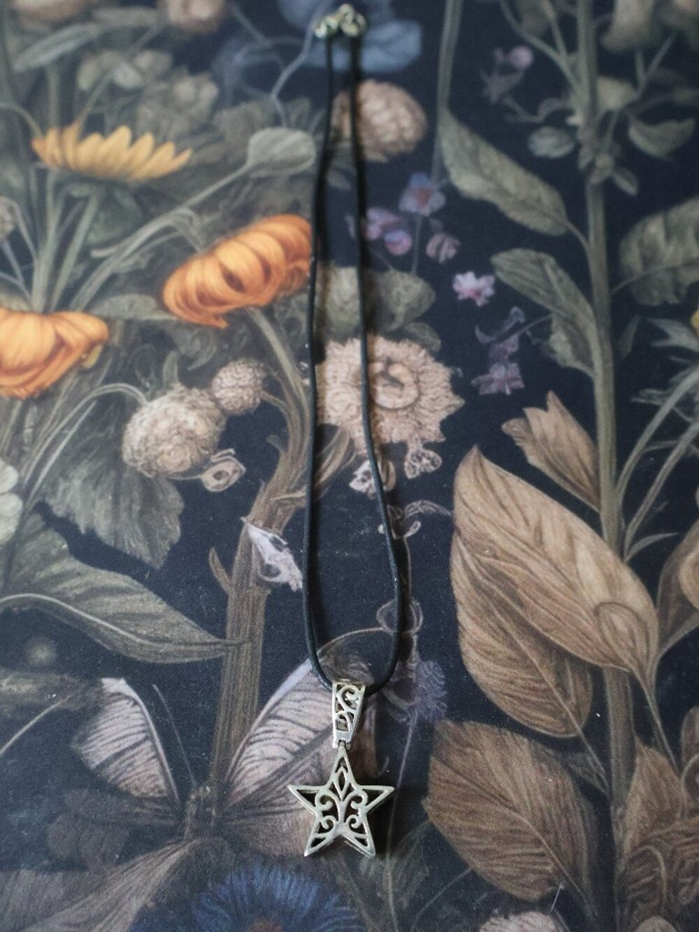 Reversible Silver Filigree Star Pendant Necklace on 16” Black Cord